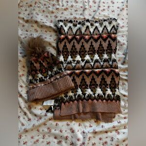 nwot cozy ann taylor scarf and beanie set adorable print